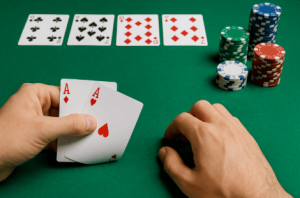 AG百家乐網上poker:线上德州的新纪元