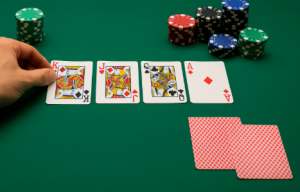 AG百家乐poker 派牌与线上德州的结合优势